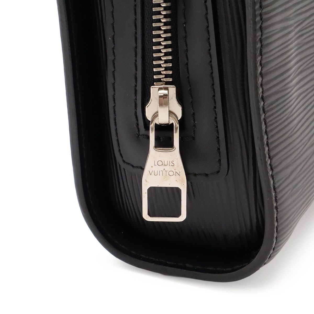 Louis Vuitton Epi Hoche Clutch Leather Noir Black Silver — view 4