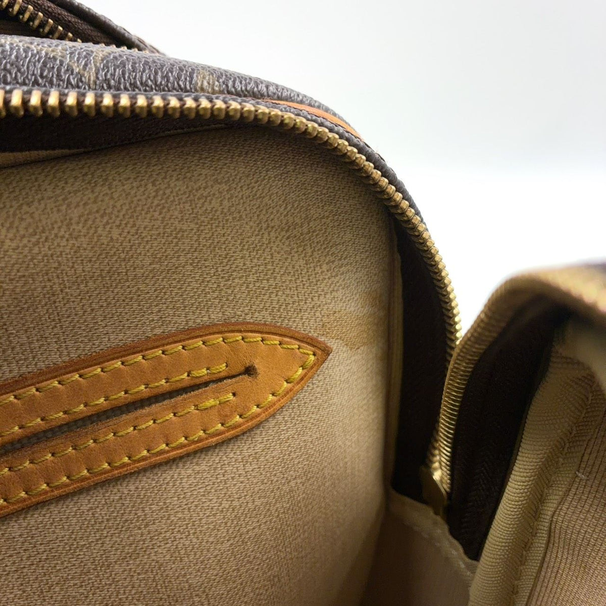 Louis Vuitton Reporter PM Monogram Leather Brown Shoulder Bag Gold — view 7