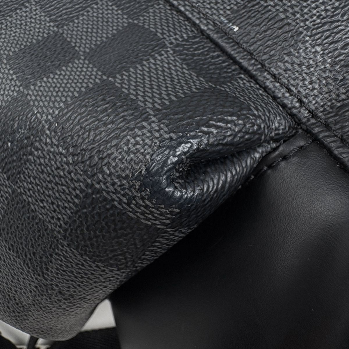 Louis Vuitton Christopher MM Backpack Damier Graphite Noir — view 6
