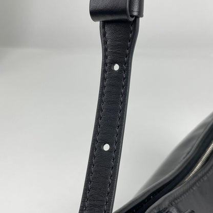 Louis Vuitton Carryall East West Shoulder Bag LV Vibe Leather Noir — view 5