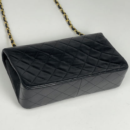 Chanel Shoulder Bag Quilted Single Flap CC Logo Leather Black — view 2