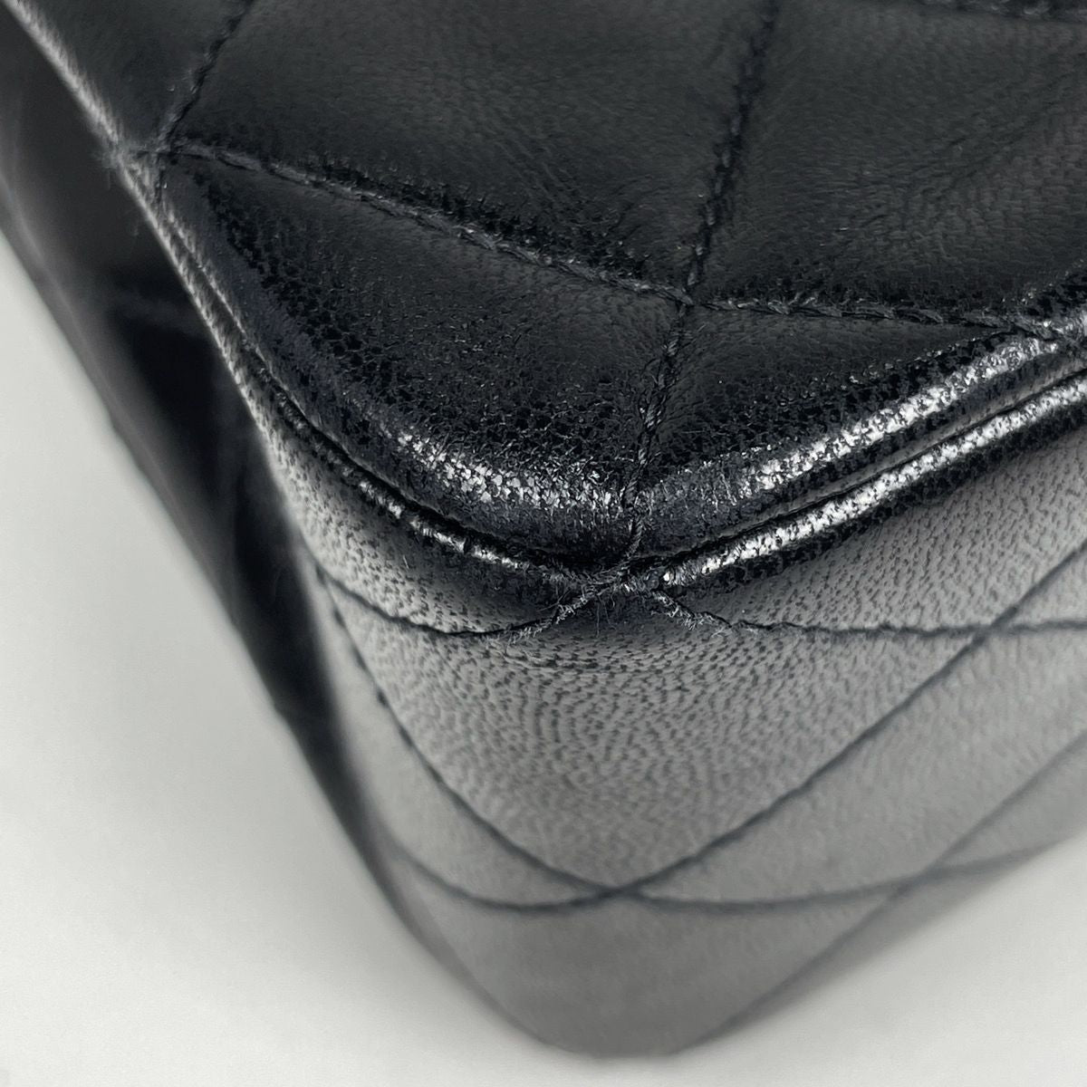 Chanel Shoulder Bag Quilted Single Flap CC Logo Leather Black — view 3