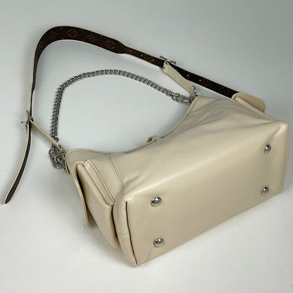 Louis Vuitton Carryall Cargo Vibe PM Shoulder Bag 2-Way Leather Vanilla — view 2