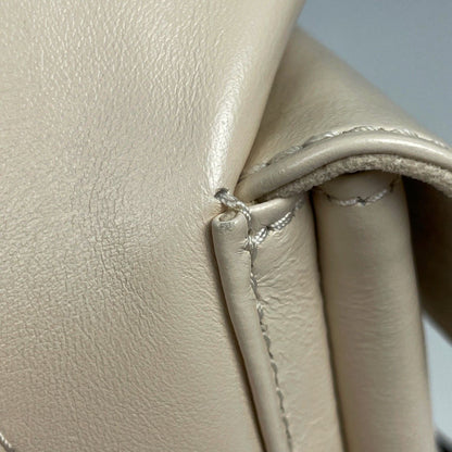 Louis Vuitton Carryall Cargo Vibe PM Shoulder Bag 2-Way Leather Vanilla — view 4