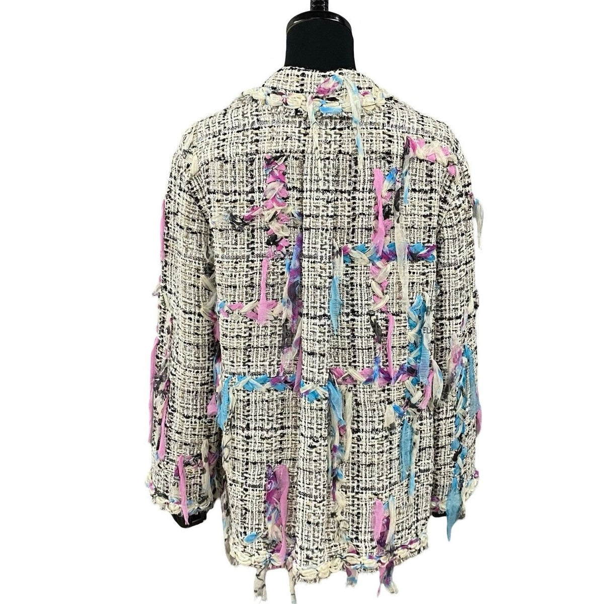 Chanel 07C Cruise Collection CC Logo Pattern Cotton Nylon Jacket White 40 — view 2