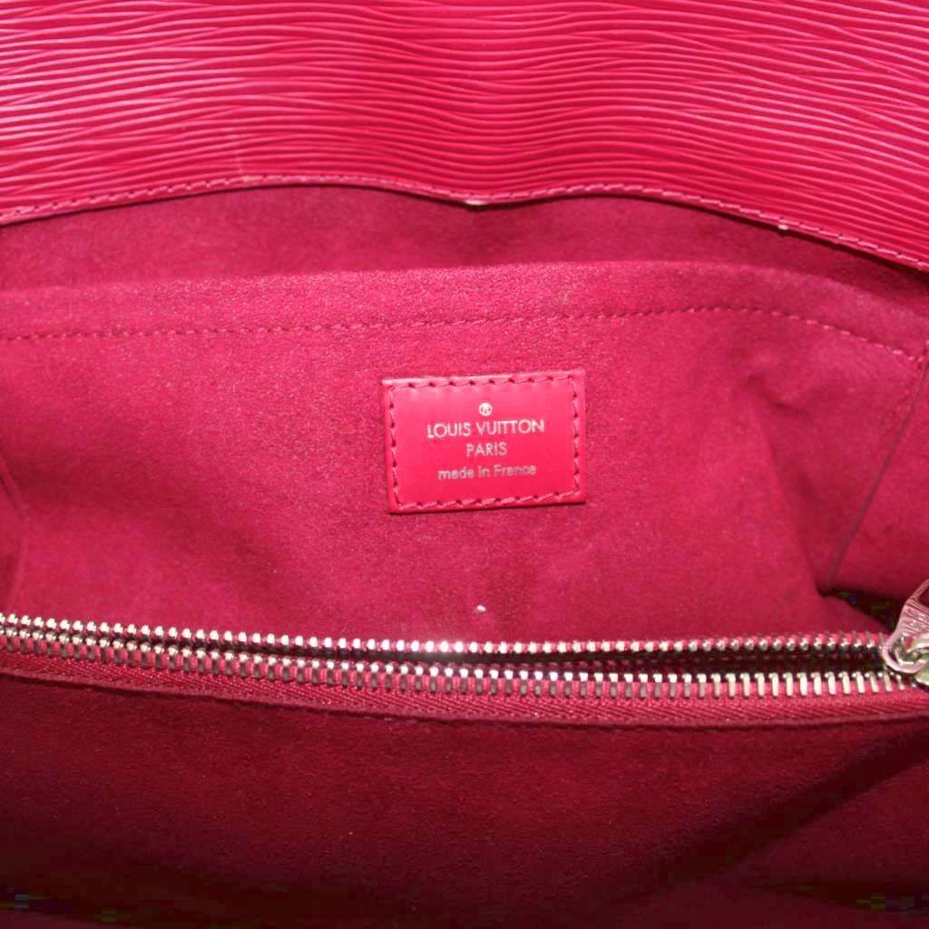 Louis Vuitton Epi Marly MM 2-Way Shoulder Bag Solid Leather Cowhide Logo Fuchsia — view 4