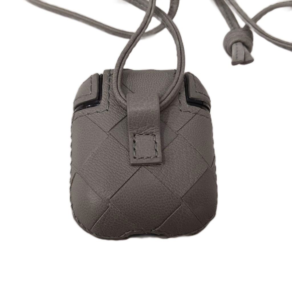 Bottega Veneta Intrecciato Airpods Case Shoulder Bag Leather Gray — view 3