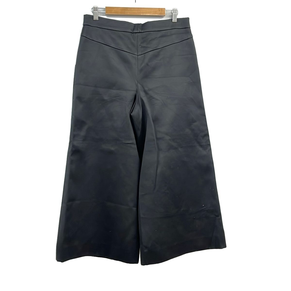 Chanel Pants M Black Cropped Half End Wide Anchor Button 40 — view 2