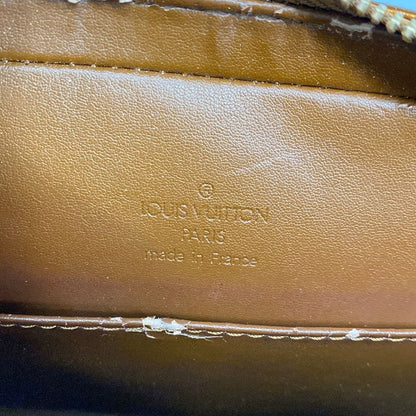 Louis Vuitton Shoulder Bag Monogram Vernis Christie MM Blanc Leather — view 8