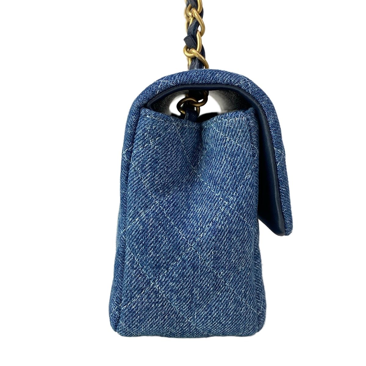 Chanel Shoulder Bag Mini Quilted Blue Chain Vintage Gold — view 2