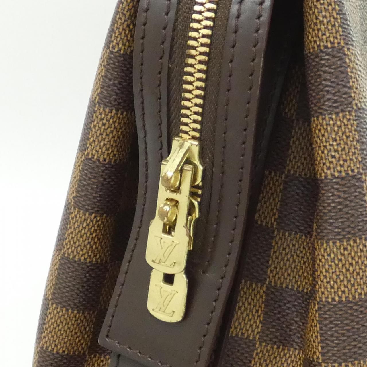 Louis Vuitton Damier Chelsea Shoulder Bag — view 5