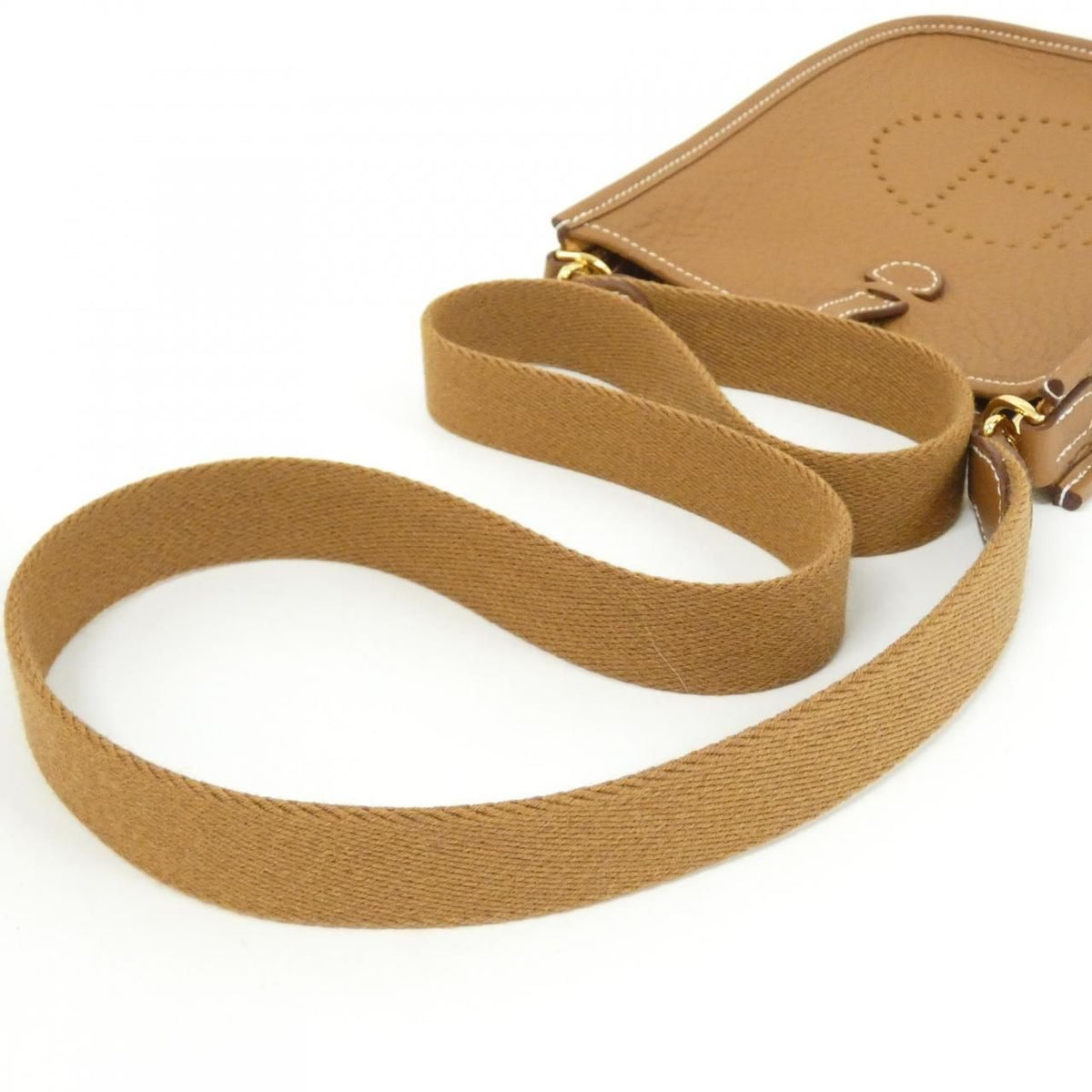 Hermes Evelyne Amazon 16 Shoulder Bag — view 5