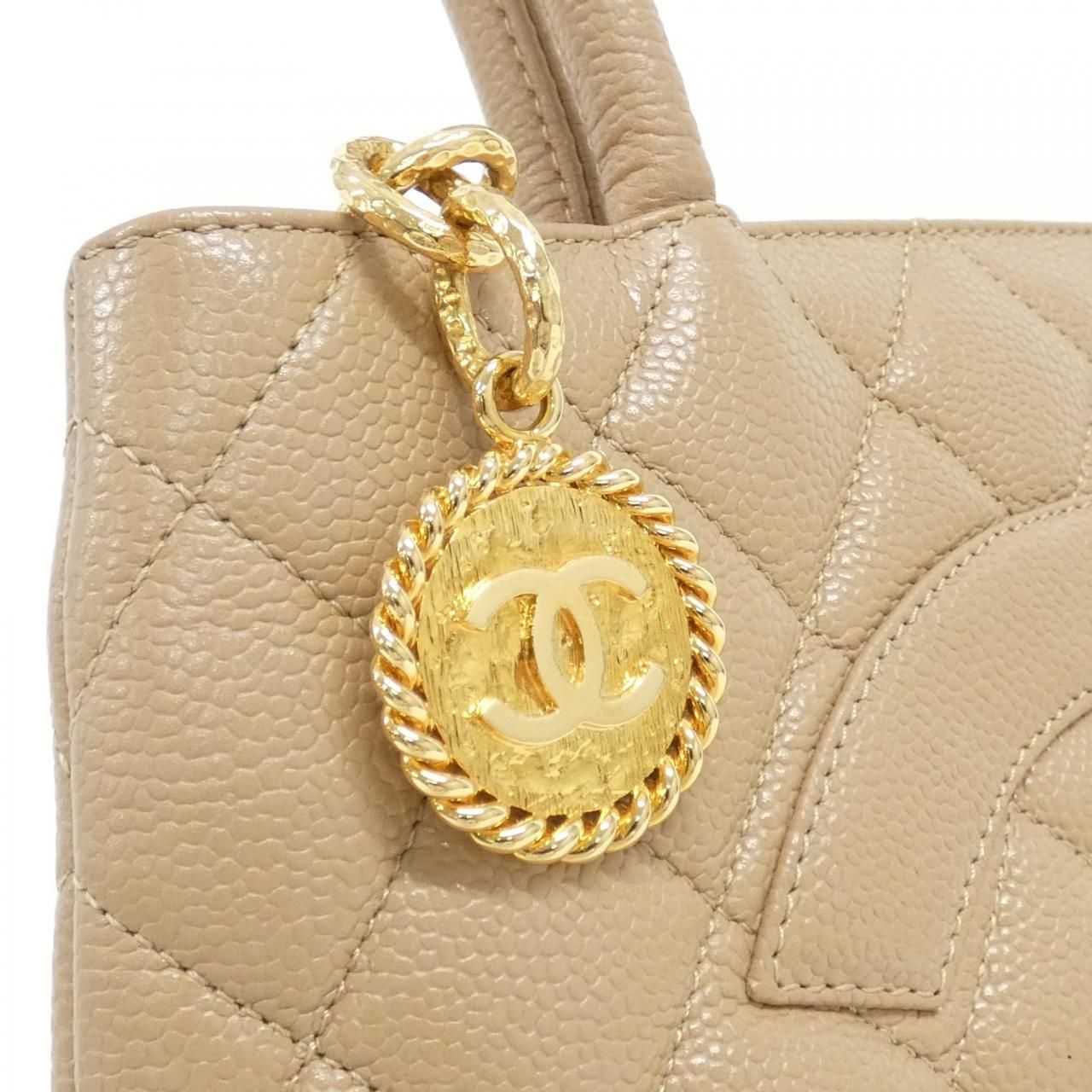 Chanel Bag Handbag Beige — view 5