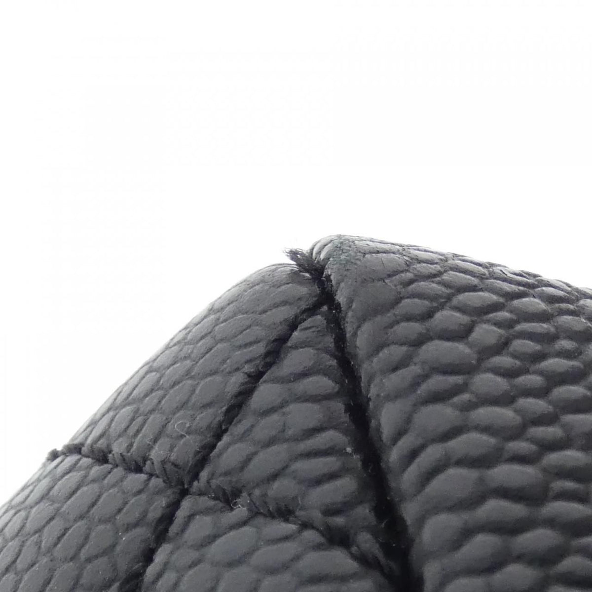 Chanel Shoulder Bag Black — view 4
