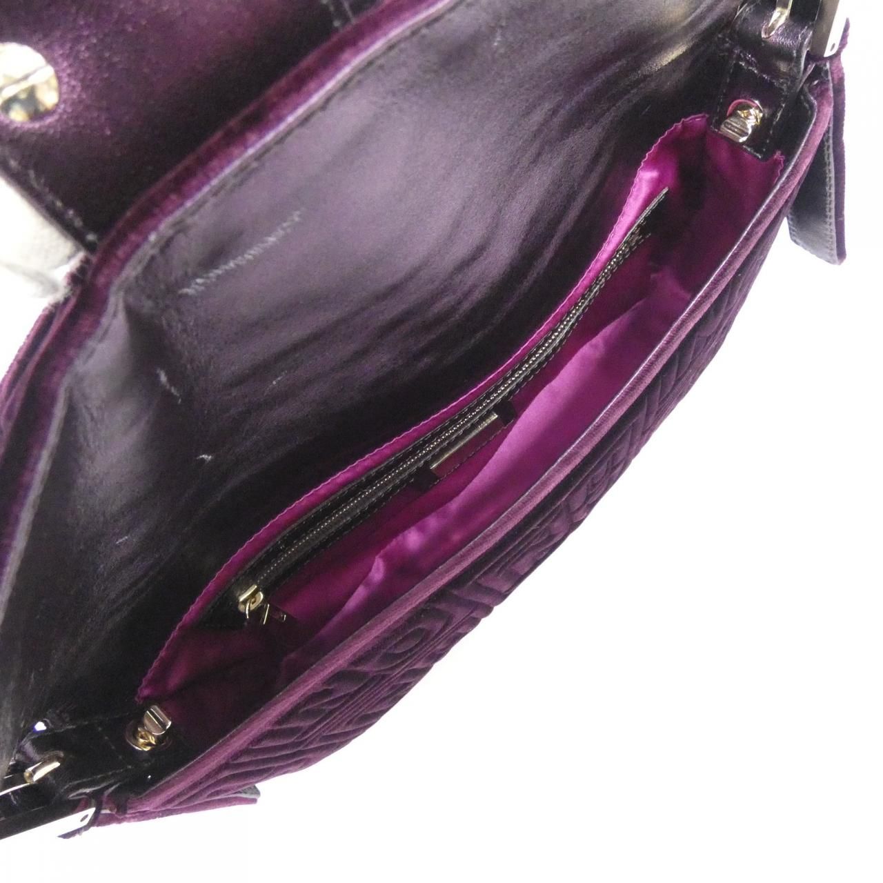 Fendi Baguette Shoulder Bag — view 8