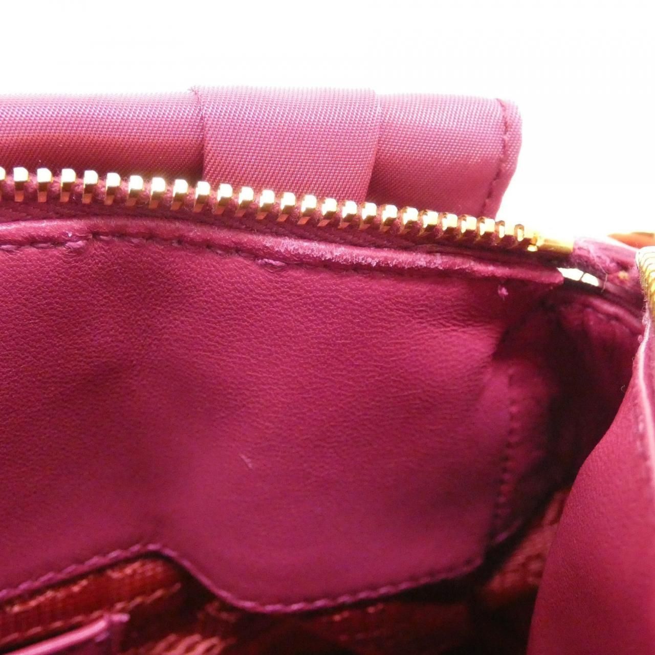 Prada Bag Handbag Gold — view 8