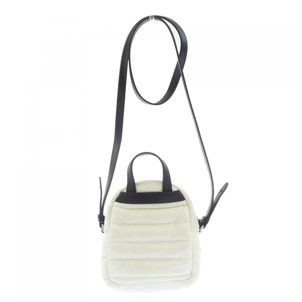 Moncler Kilia Small Bag — view 3