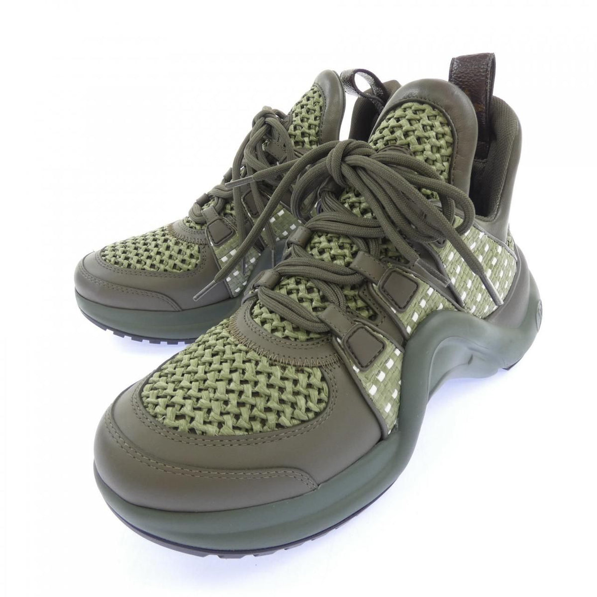 Louis Vuitton LV Archlight Line Sneakers — view 3