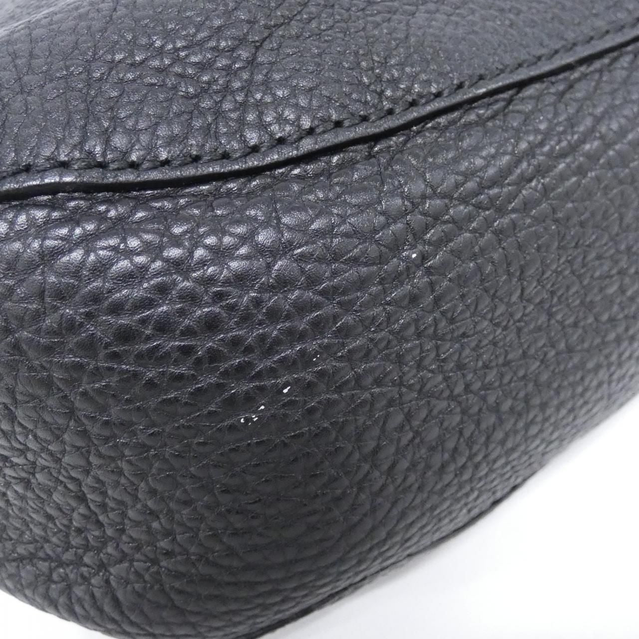 Fendi Selleria Shoulder Bag — view 3