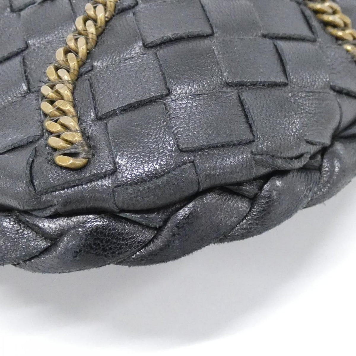 Bottega Veneta Vacao Shoulder Bag — view 2