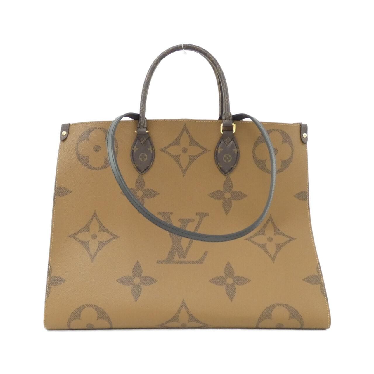 Louis Vuitton Monogram Giant on the Go GM Bag — view 2