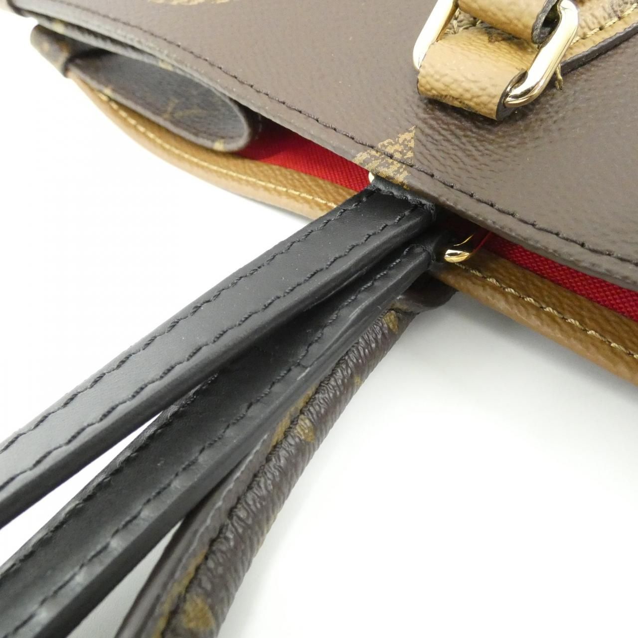Louis Vuitton Monogram Giant on the Go GM Bag — view 4