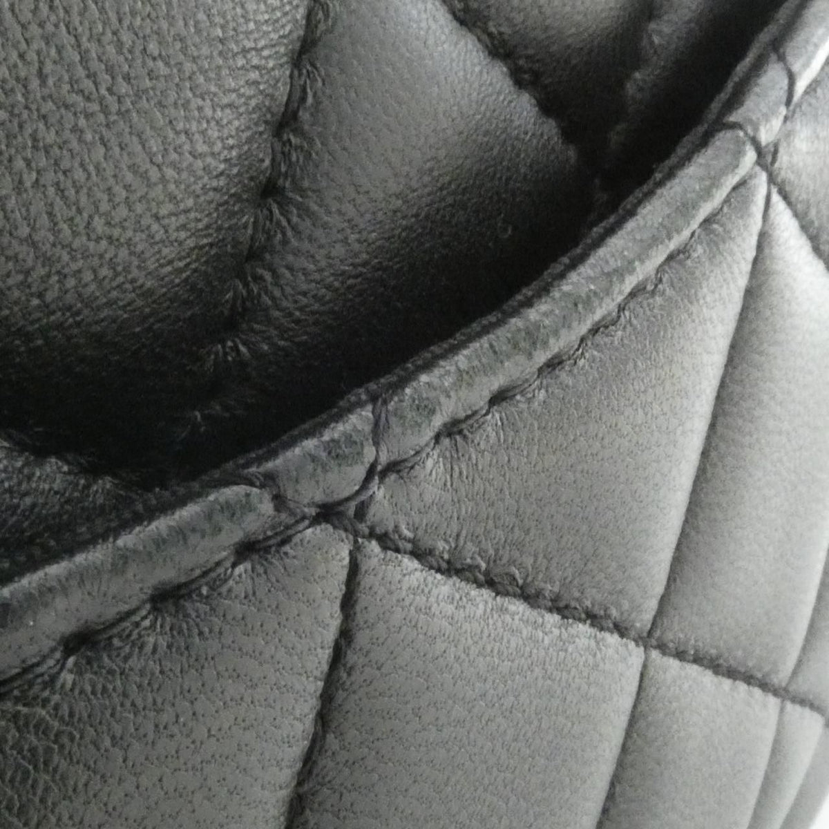 Chanel Shoulder Bag Black — view 5