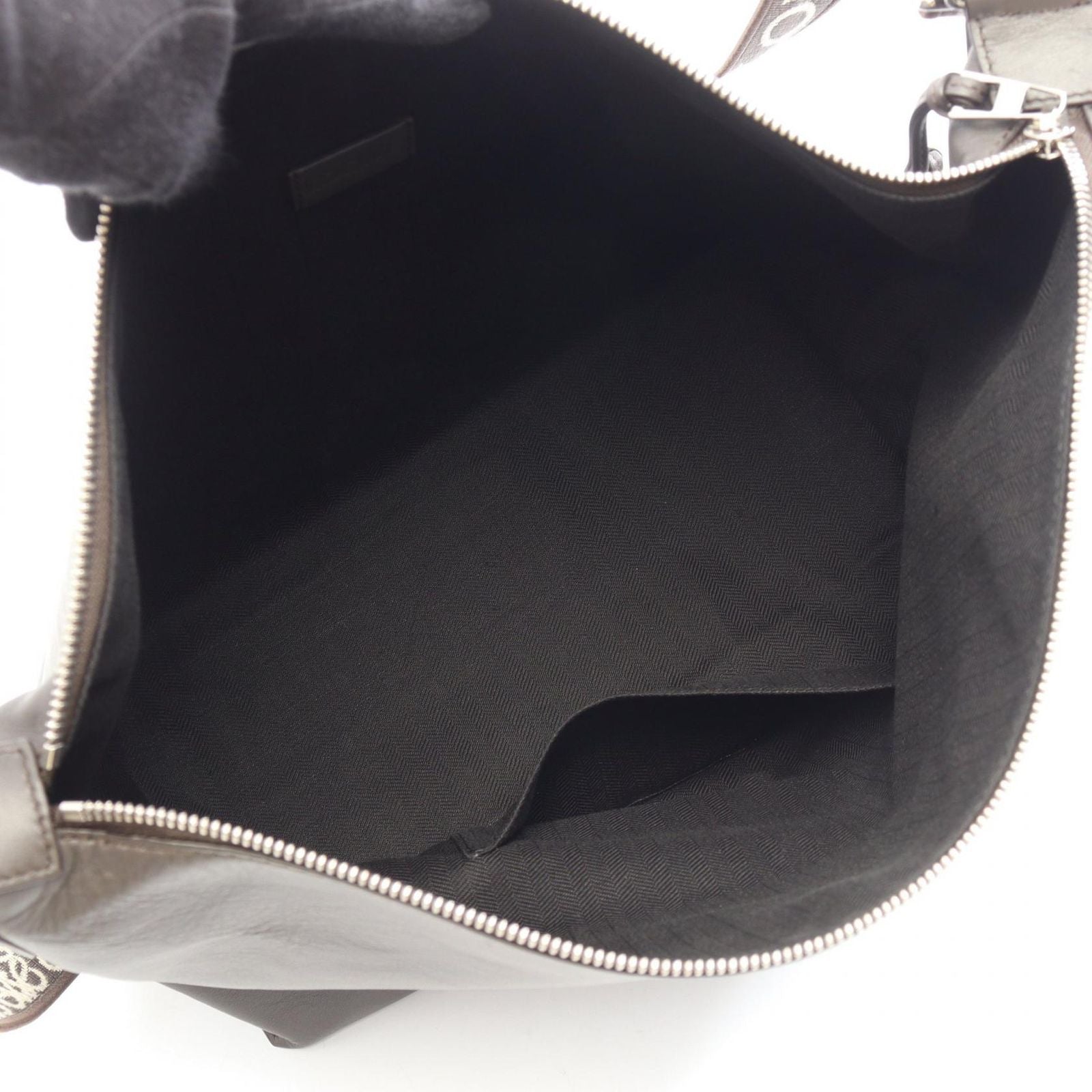 Loewe Shoulder Bag Cubby Regular Dark Brown Ivory Leather — view 3