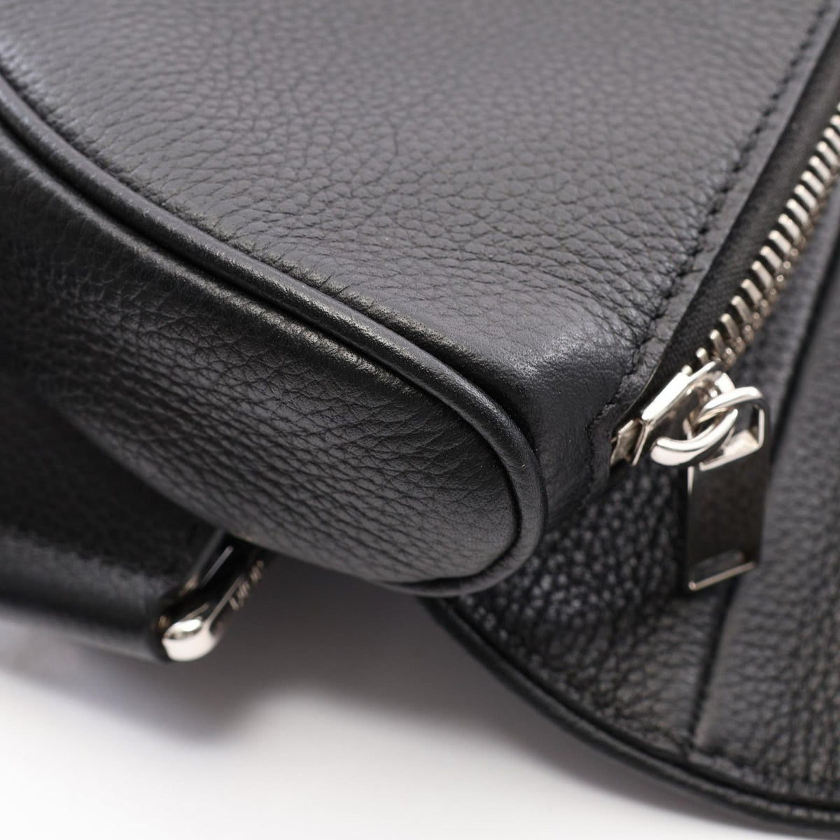 Dior Waist Bag Saddle Black Leather — view 6