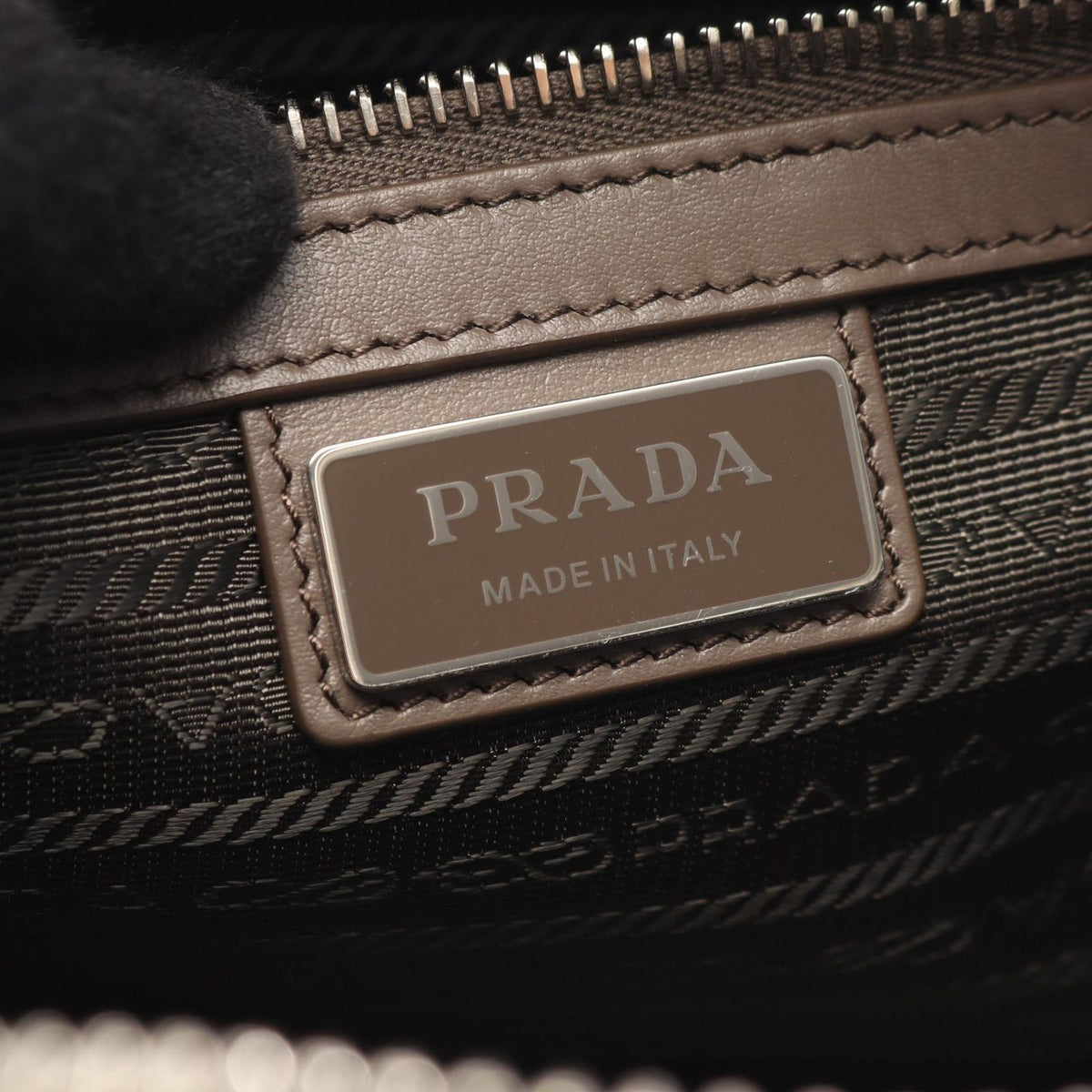 Prada Shoulder Bag VIT.DAINO Greige Multi Leather Triangle Logo 2-Way — view 4