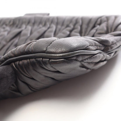 Miu Miu Clutch Matelasse Black Leather — view 8