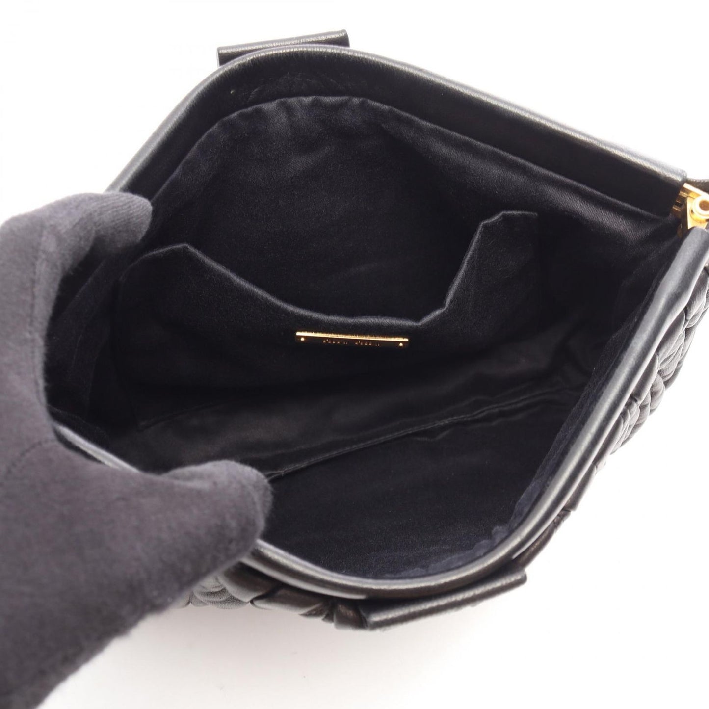Miu Miu Clutch Matelasse Black Leather — view 3