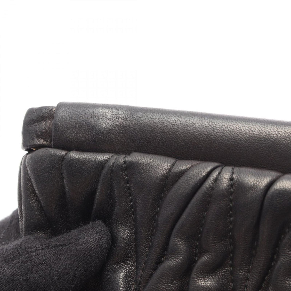 Miu Miu Clutch Matelasse Black Leather — view 7