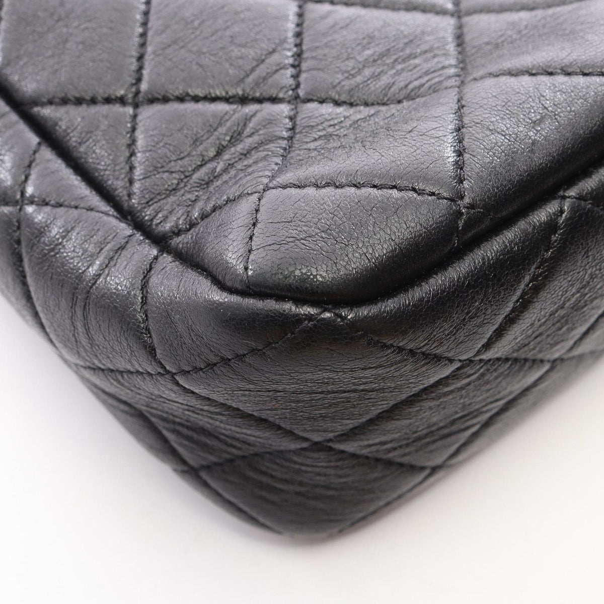 Chanel Shoulder Bag Quilted Small Hobo Black Lambskin Chain — view 8