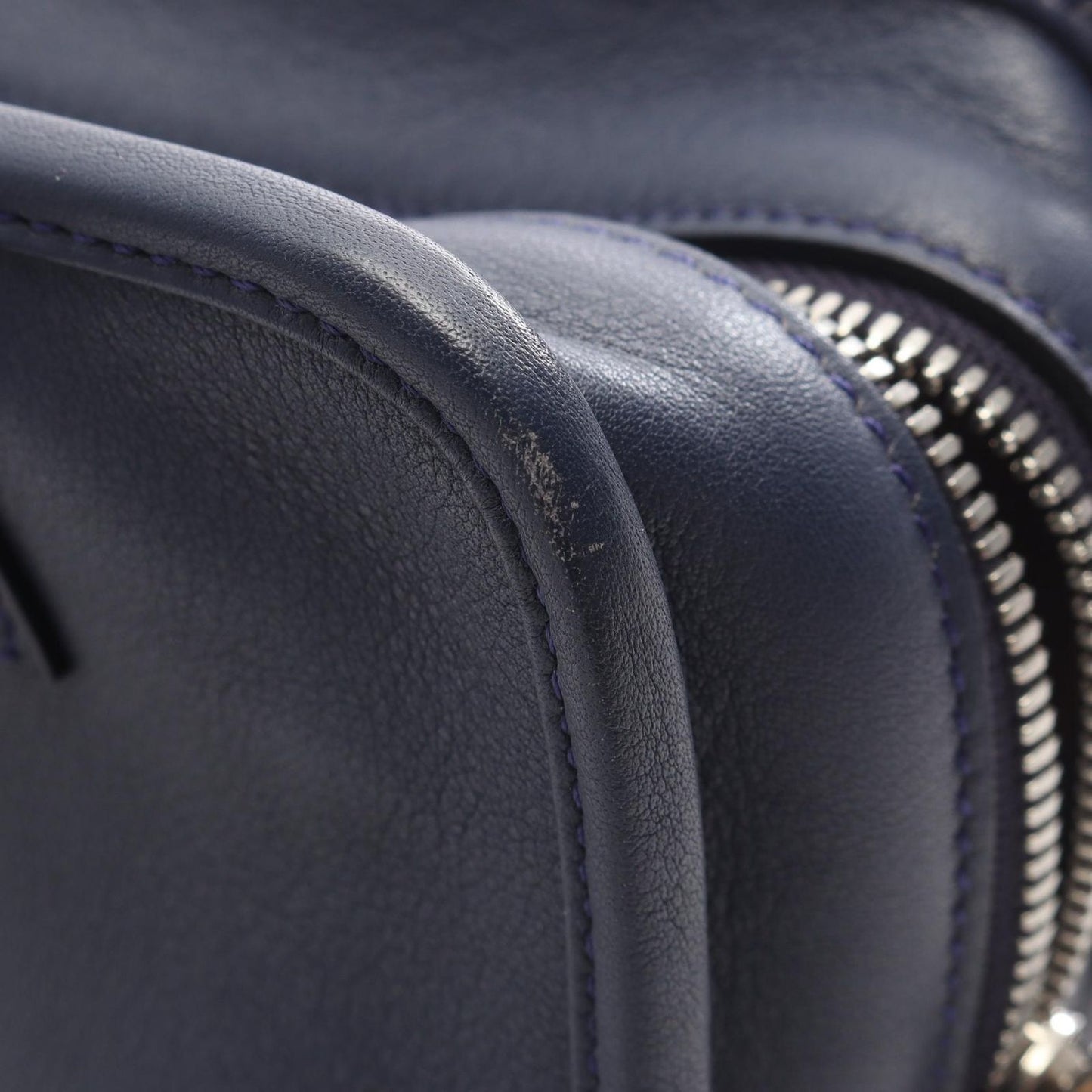 Loewe Handbag Amazona 23 2-Way Navy Leather — view 5