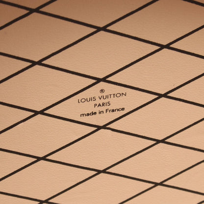 Louis Vuitton Handbag Petite Boite Chapeau Leather — view 4