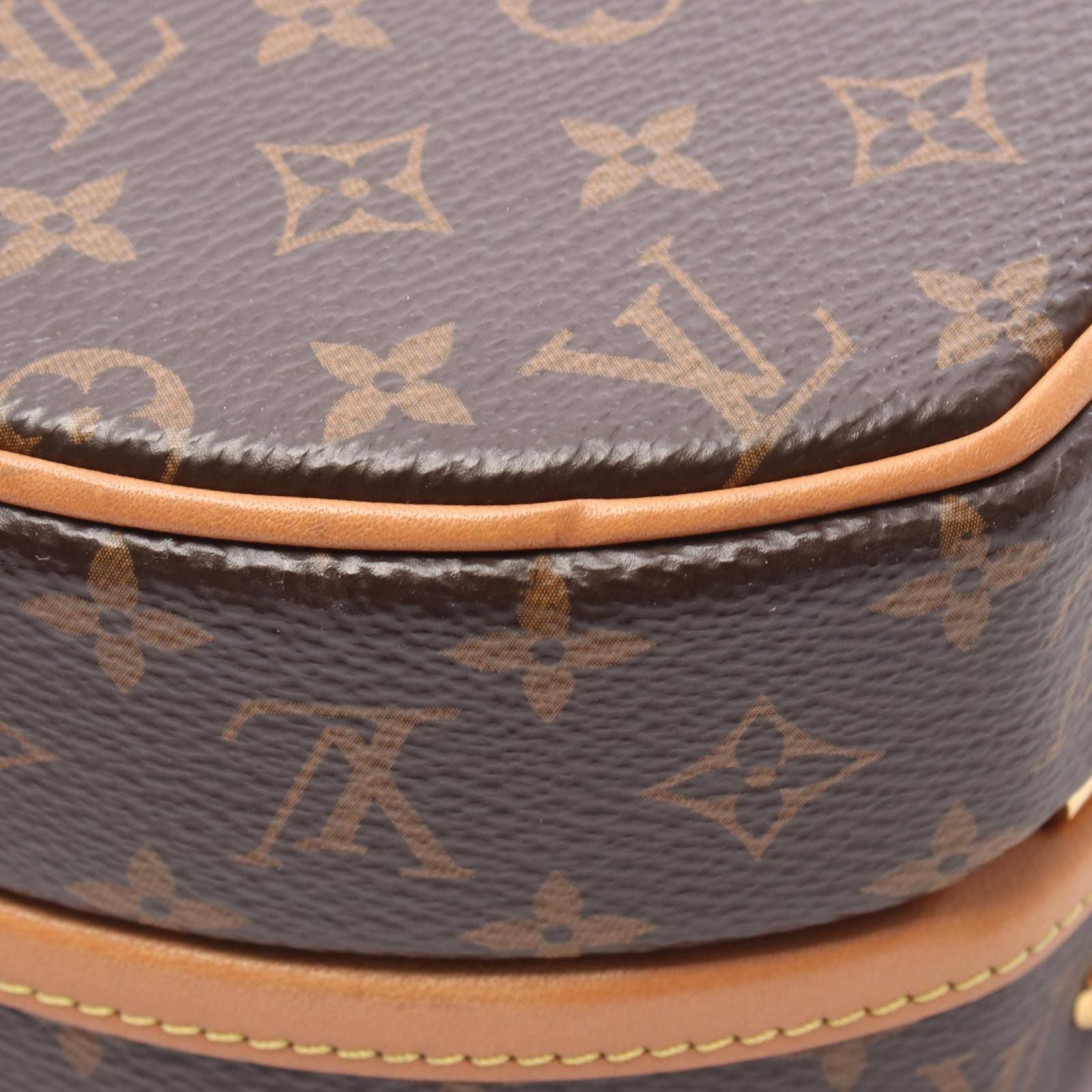 Louis Vuitton Handbag Petite Boite Chapeau Leather — view 7