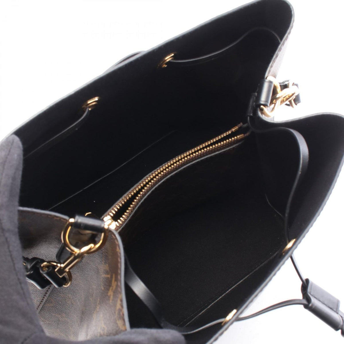 Louis Vuitton Shoulder Bag Neo Noe Noir Leather — view 3
