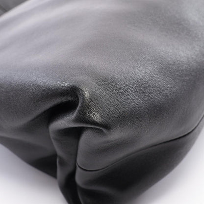 Bottega Veneta Clutch Triangle Flap Black Leather — view 5