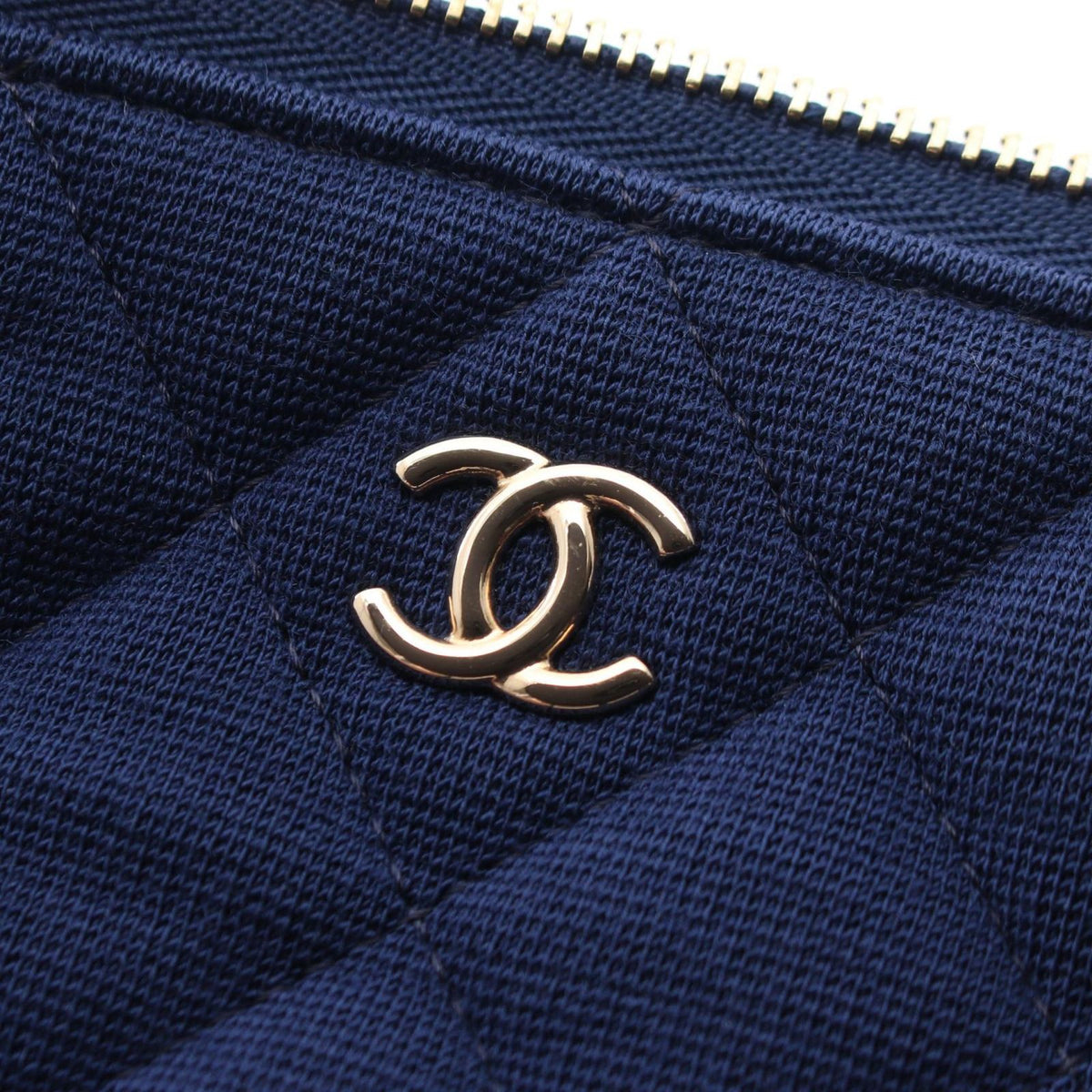 Chanel Clutch Quilted Blue Cotton — view 8