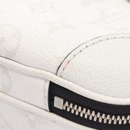 Louis Vuitton Shoulder Bag Alpha Messenger Taigarama Optic White Blanc Leather — view 5