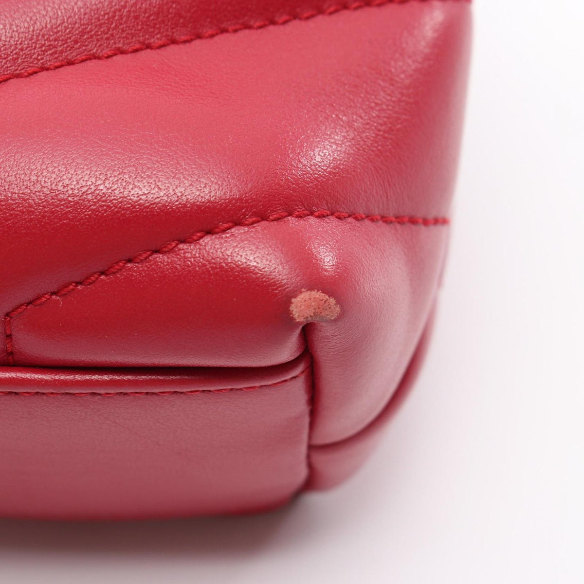 Saint Laurent Paris Shoulder Bag Toy Loulou Red Leather — view 7