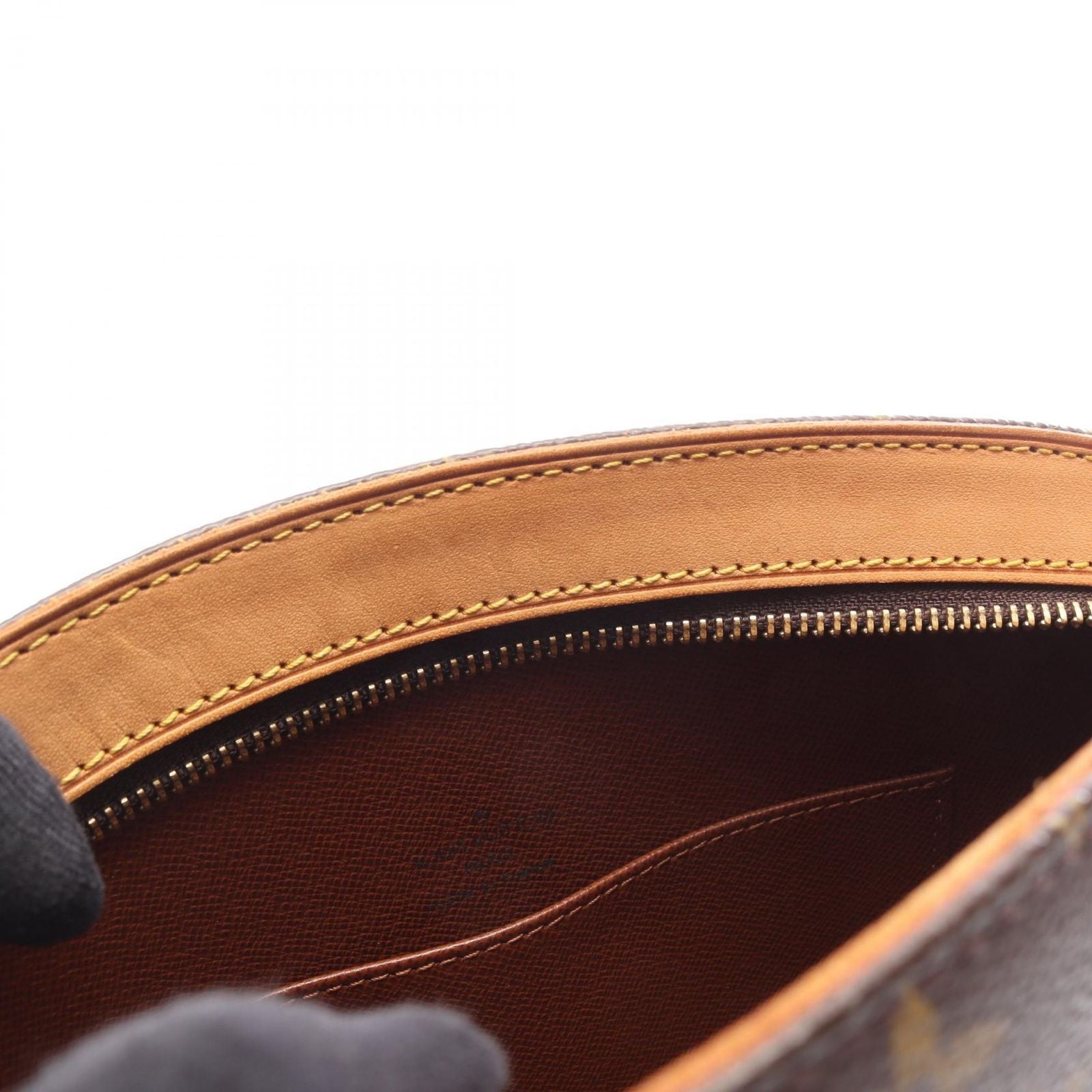 Louis Vuitton Shoulder Bag Drew Monogram Leather — view 6