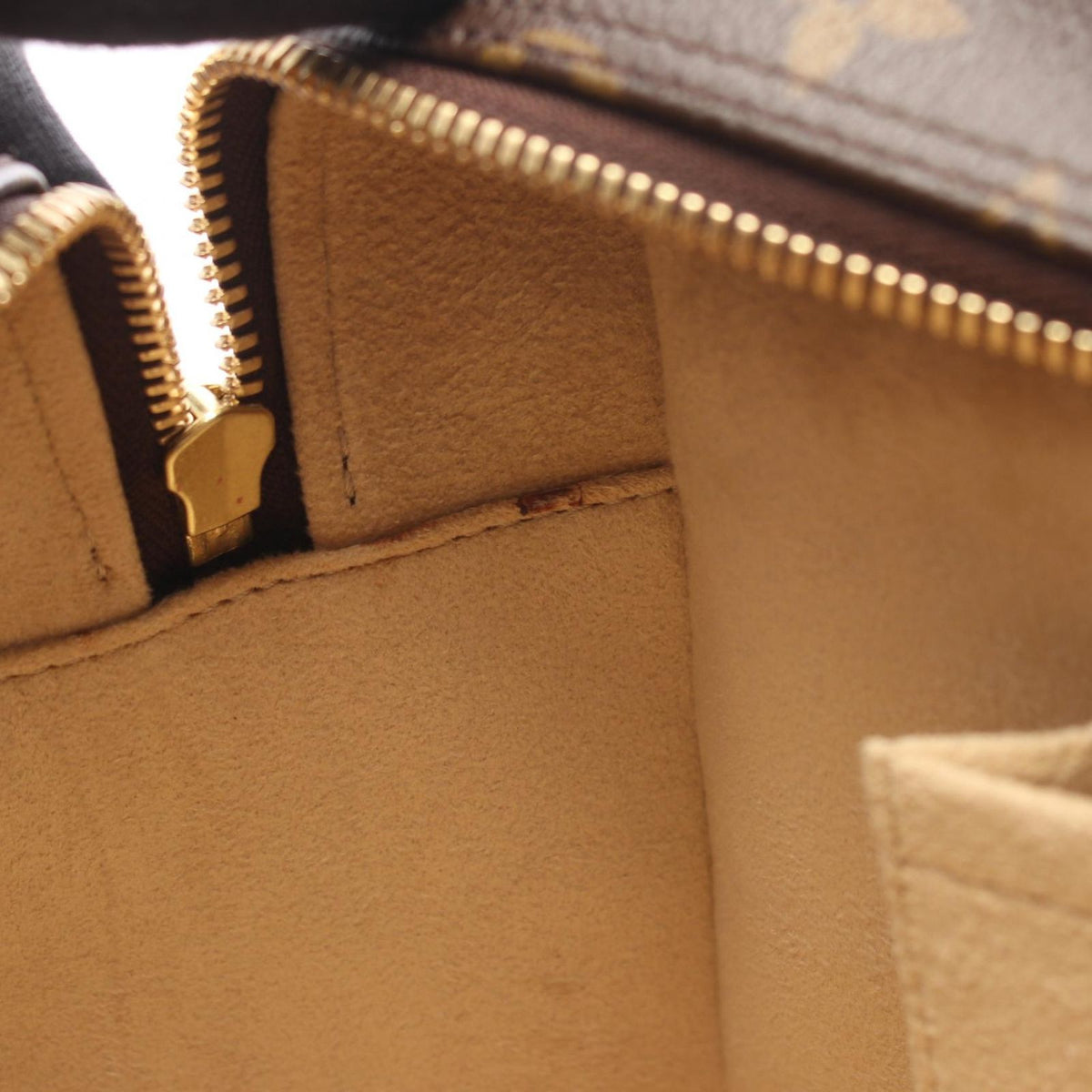 Louis Vuitton Shoulder Bag GM Monogram Leather GM — view 6