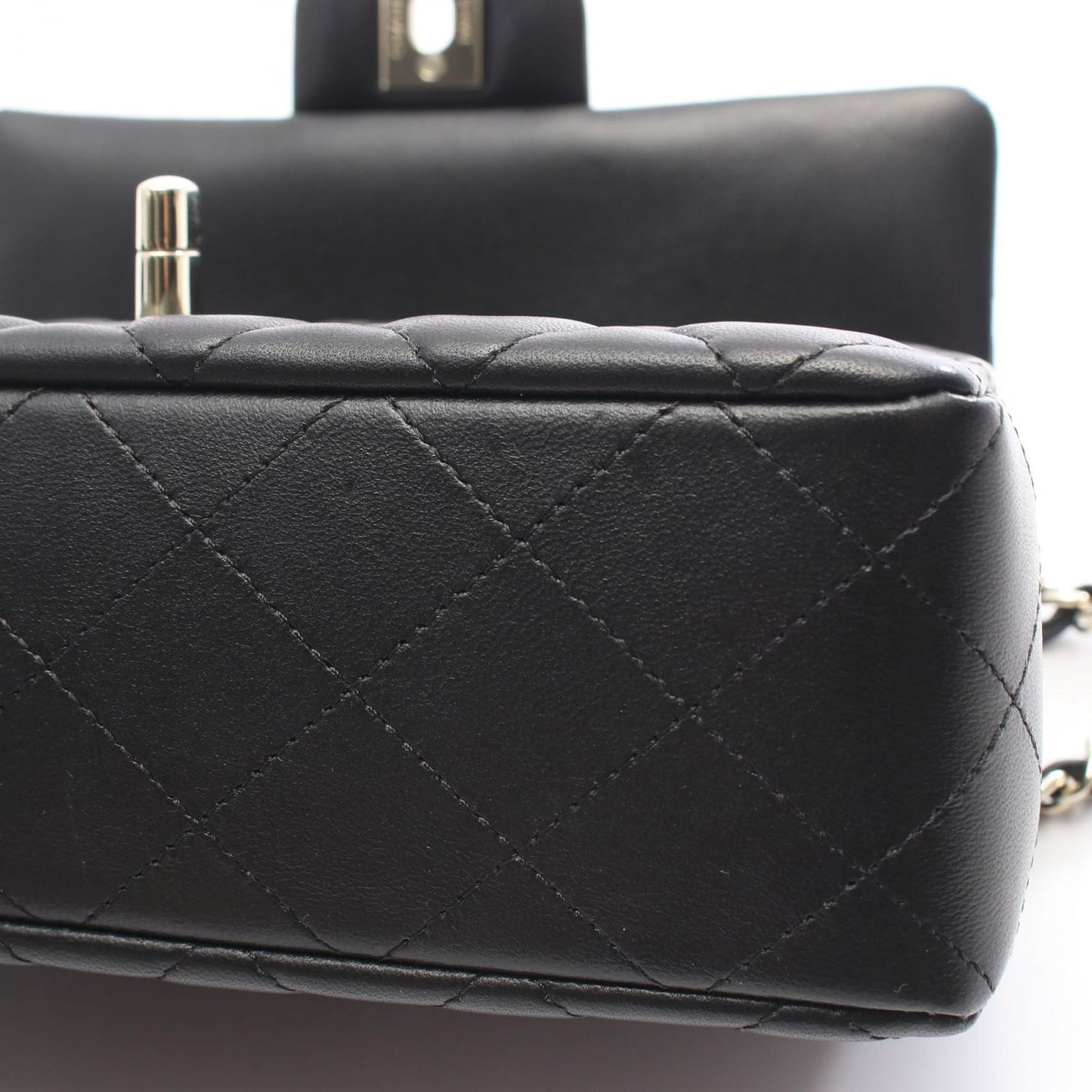 Chanel Shoulder Bag Mini Quilted 20 Black Lambskin Chain — view 7