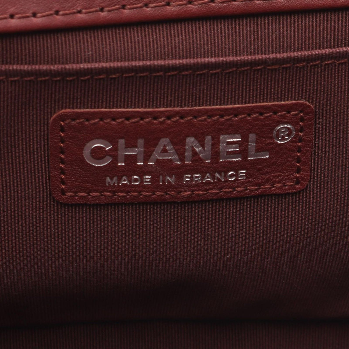 Chanel Shoulder Bag Boy Bordeaux Leather Chain — view 4