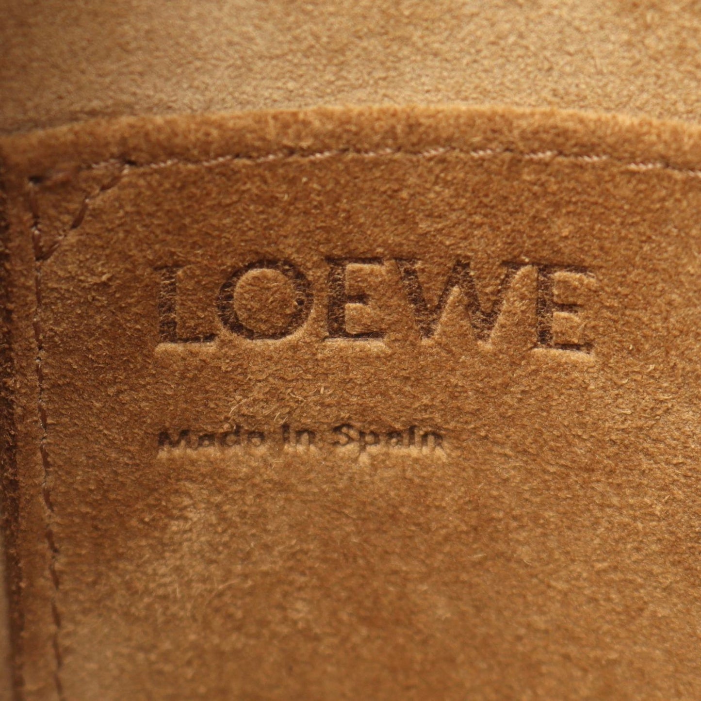 Loewe Shoulder Bag Gate Small Beige Ivory Leather — view 4