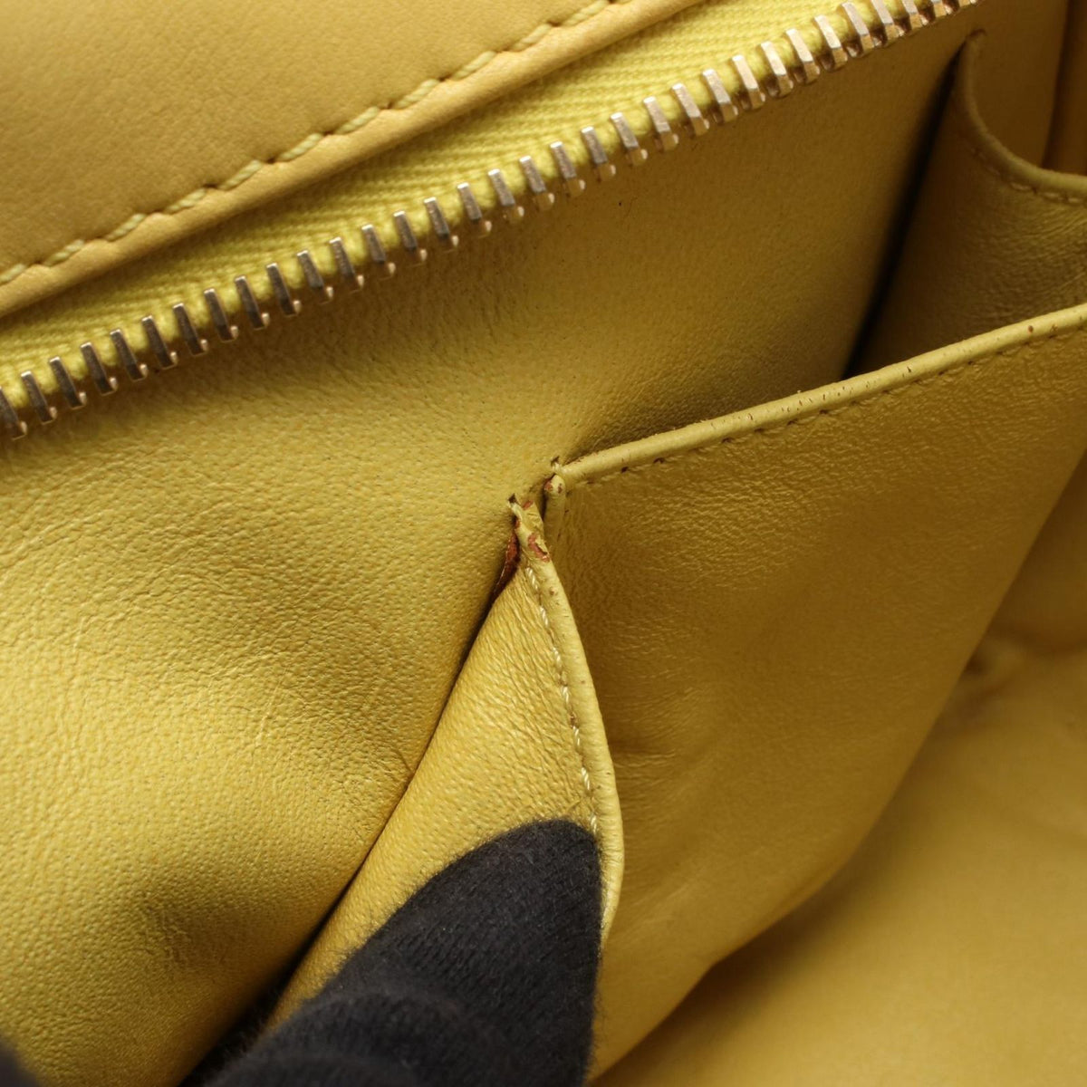 Chanel Shoulder Bag 2.55 Quilted Yellow Lambskin Chain Tote — view 6