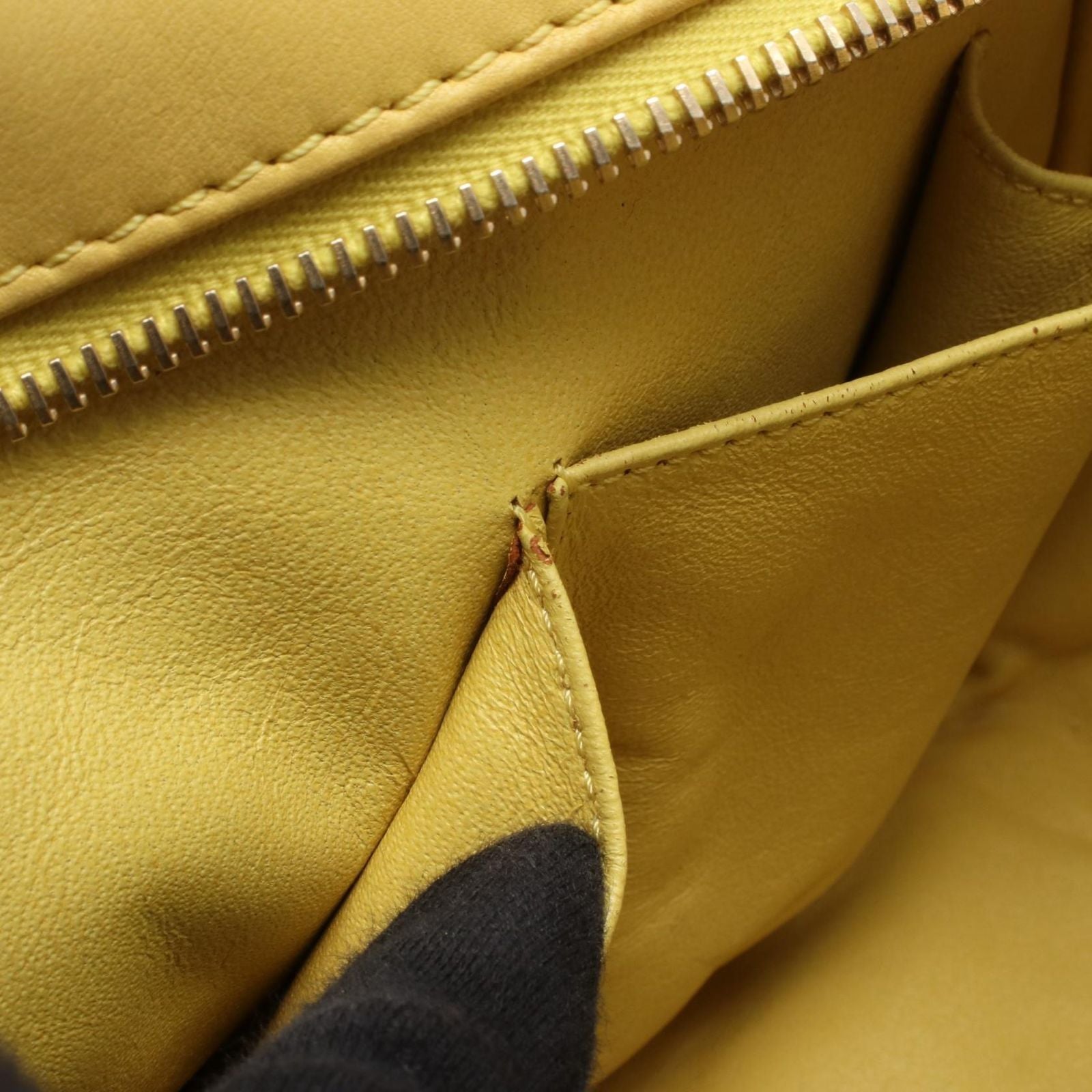 Chanel Shoulder Bag 2.55 Quilted Yellow Lambskin Chain Tote — view 6