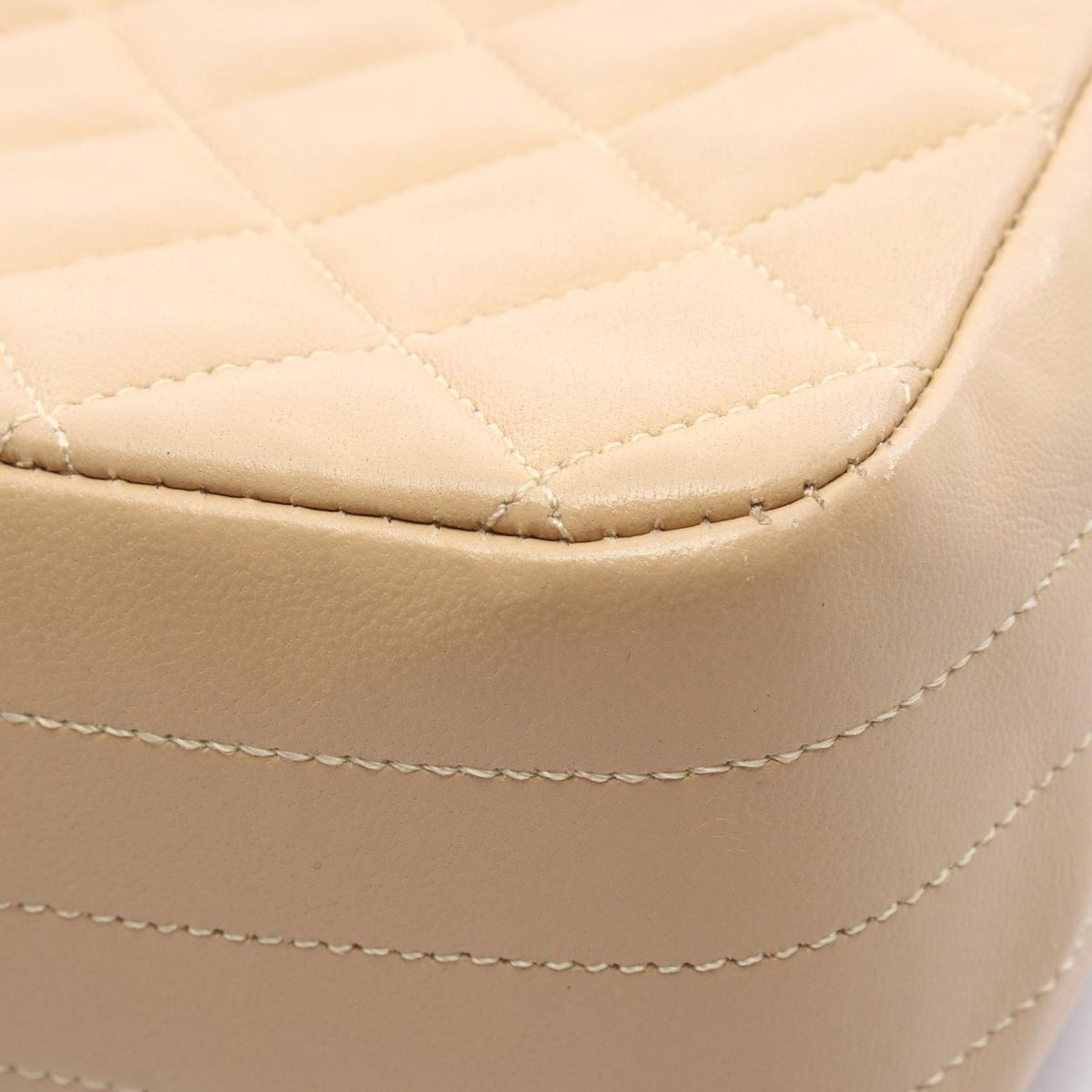 Chanel Shoulder Bag Quilted Small Flap Beige Lambskin Chain — view 8